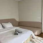 Luxury 2 Bedroom Residence By A1 - 201
