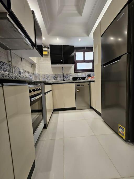 Luxury 2 Bedroom By A1 - 201 * Cairo