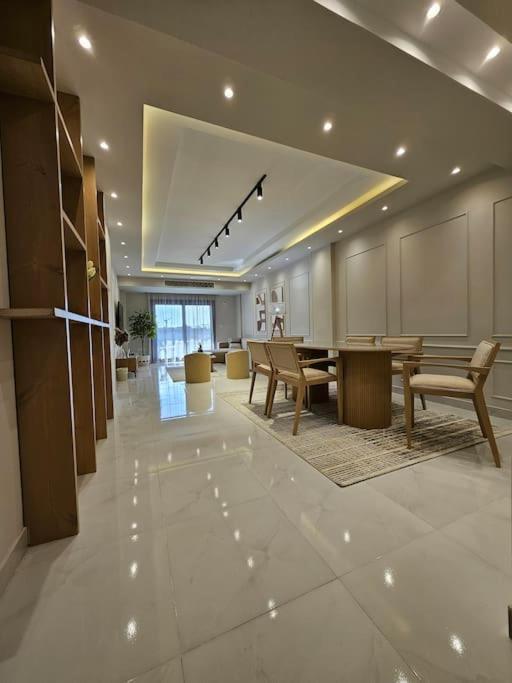 Appartamento Luxury 2 Bedroom By A1 - 201