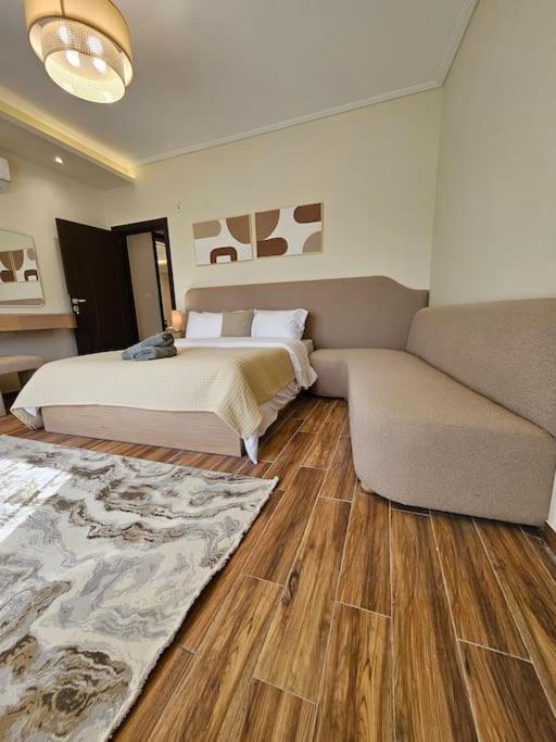 Luxury 2 Bedroom By A1 - 201 Appartamento